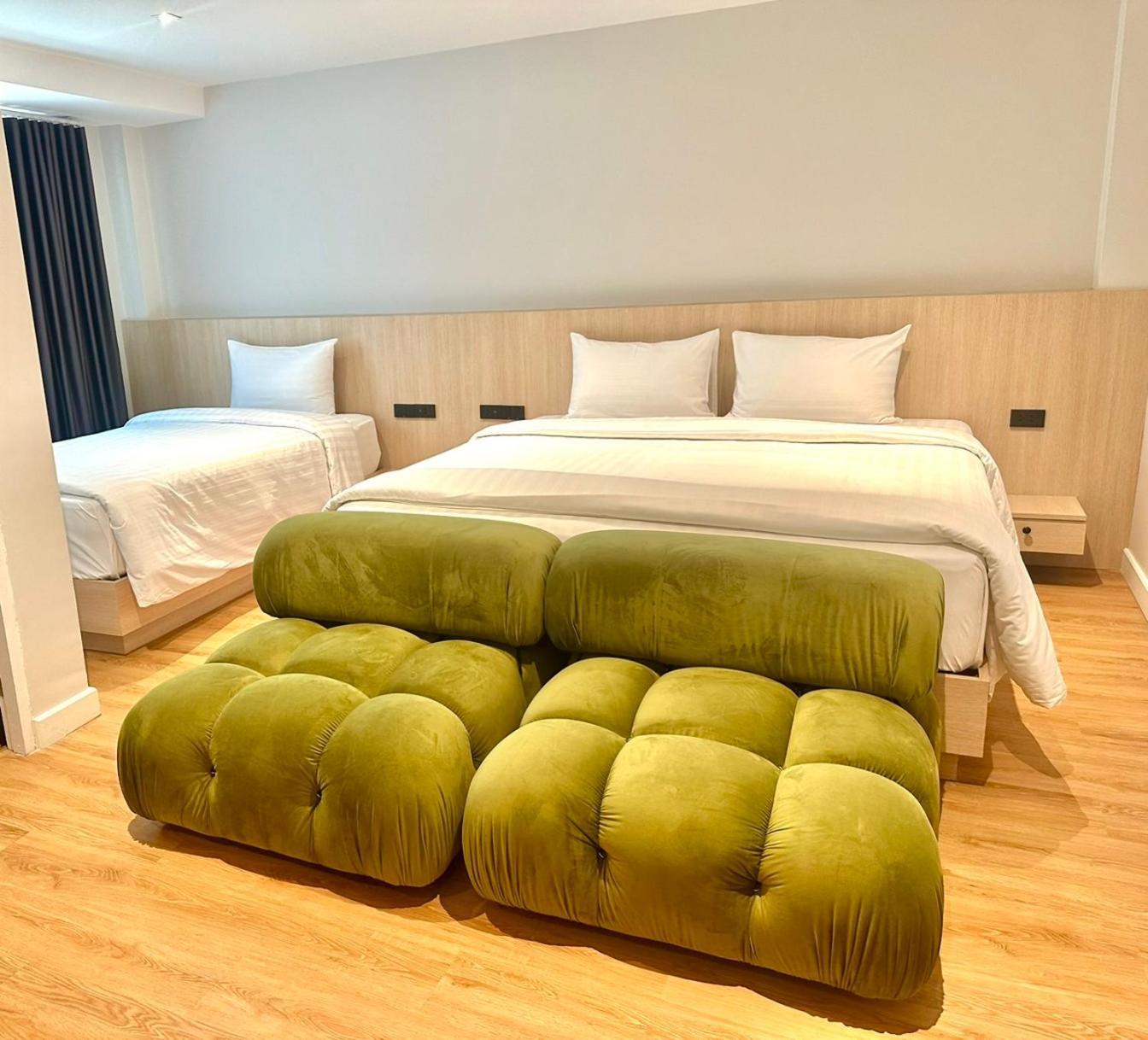 V1 Boutique Hotel กาญจนบุรี ภายนอก รูปภาพ