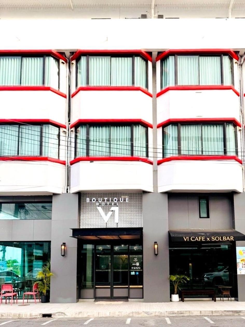 V1 Boutique Hotel กาญจนบุรี ภายนอก รูปภาพ